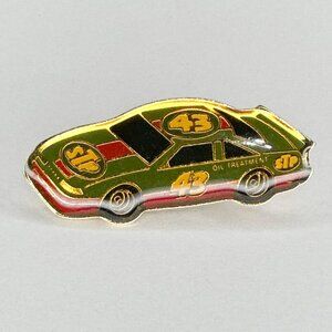 Vintage Richard Petty The King NASCAR STP #43 Car‎ Hat/Jacket/Lapel Pin